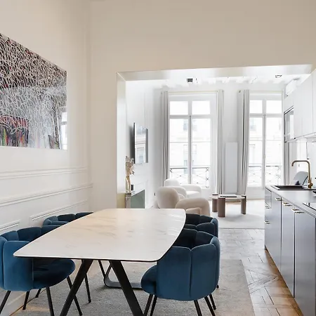 Pick A Flat's In Louvre - Croix Des Petits Champs Apartment *