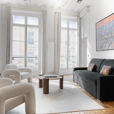 Pick A Flat's In Louvre - Croix Des Petits Champs Apartment